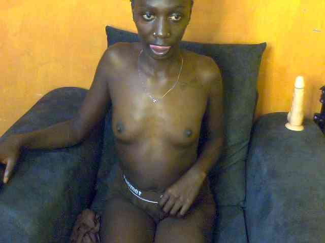 Sexyamanda12 webcam