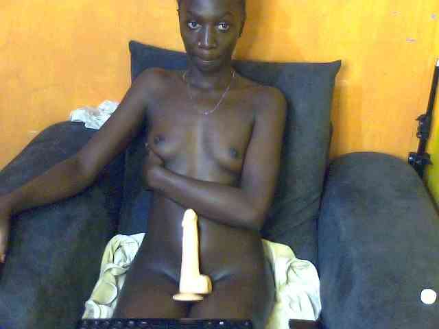 Sexyamanda12 webcam