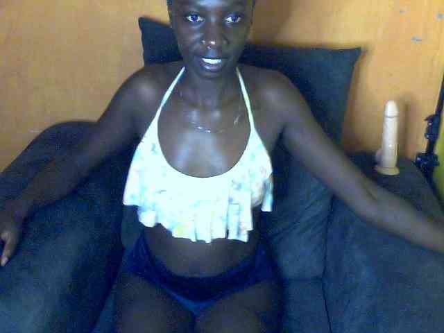 Sexyamanda12 webcam