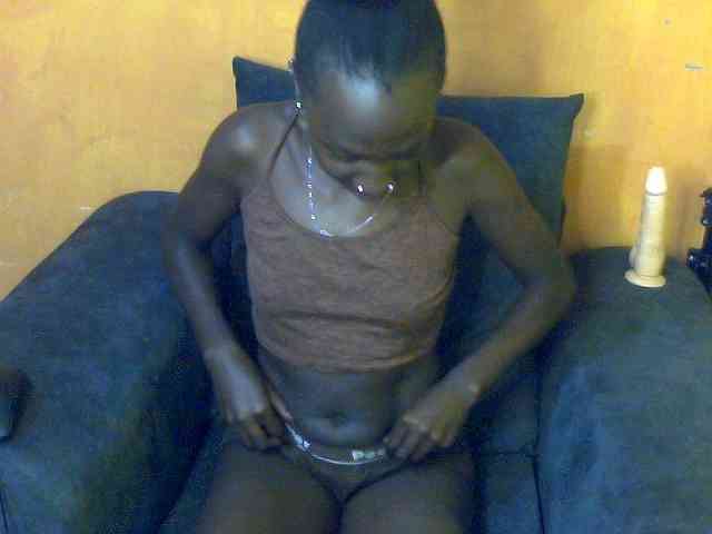 Sexyamanda12 webcam