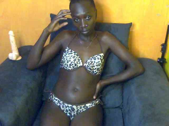 Sexyamanda12 webcam