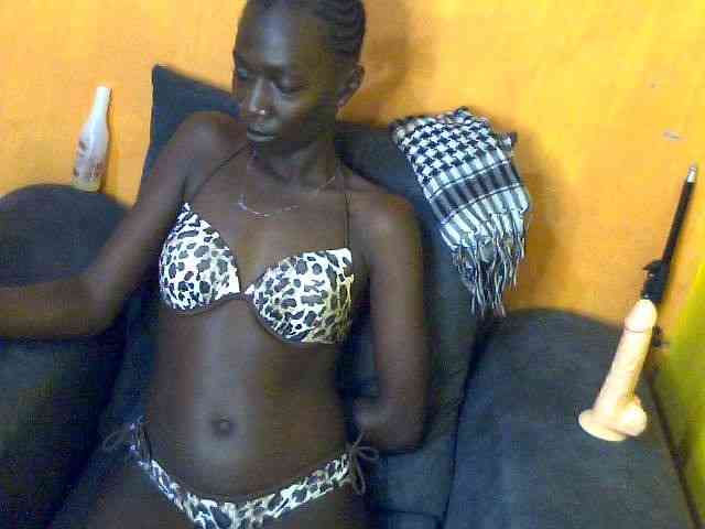 Sexyamanda12 webcam