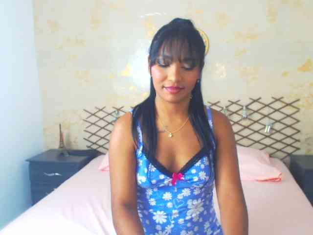 MiaOwenx webcam