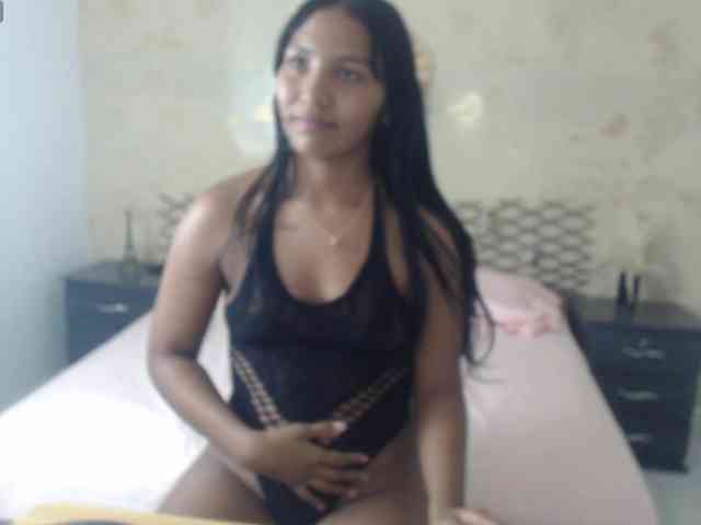 MiaOwenx webcam