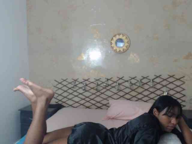 MiaOwenx webcam