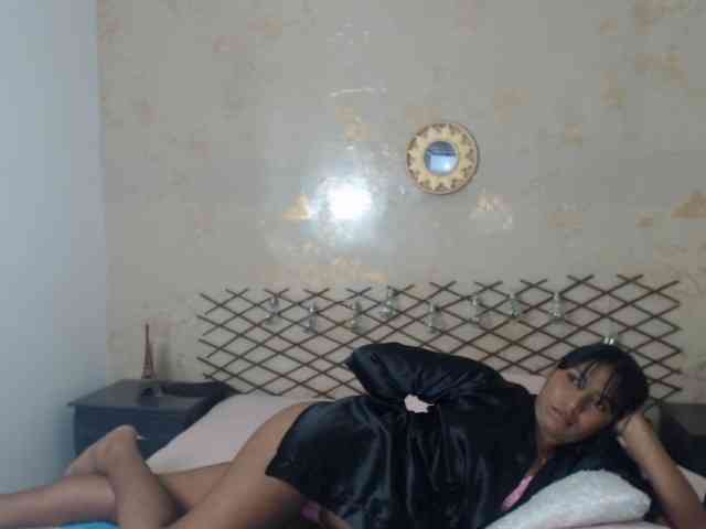 MiaOwenx webcam