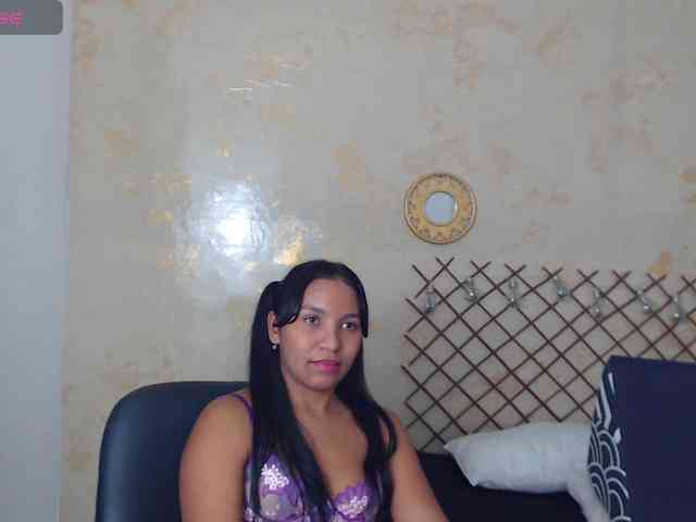 MiaOwenx webcam