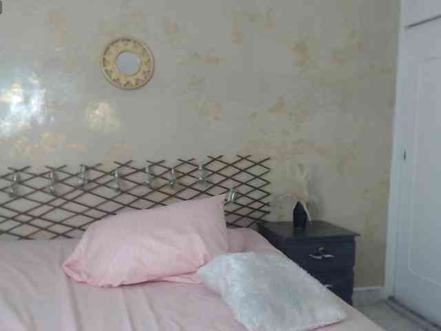 MiaOwenx webcam