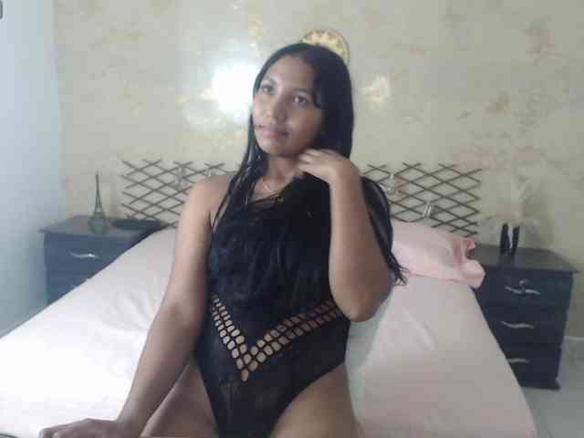 MiaOwenx webcam