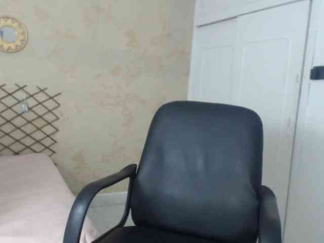MiaOwenx webcam