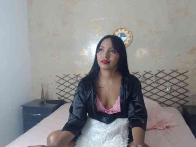 MiaOwenx webcam