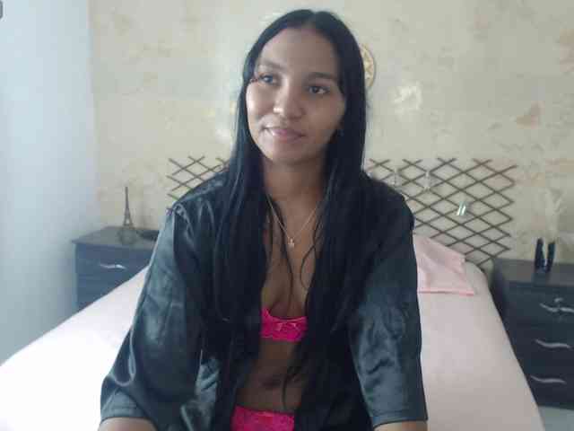 MiaOwenx webcam