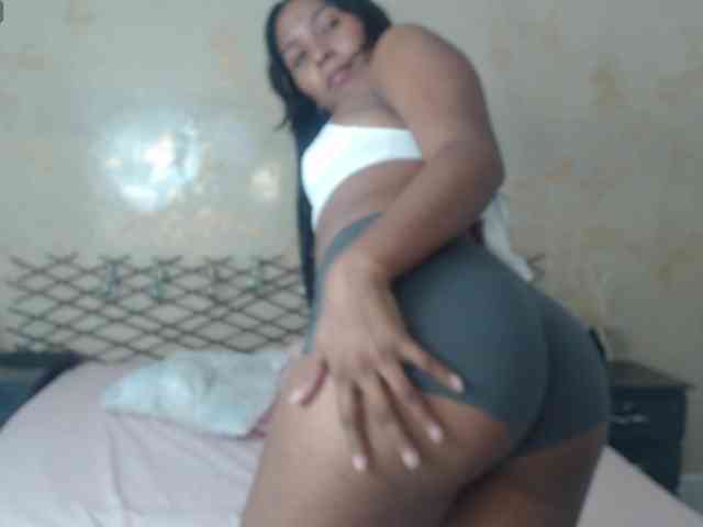 MiaOwenx webcam