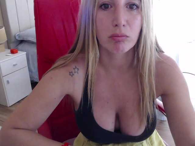 Sweet-Maga Live Cam on BongaCams and RICams