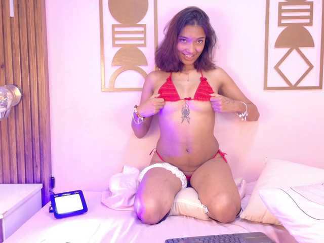  Miia-Spencer chat room