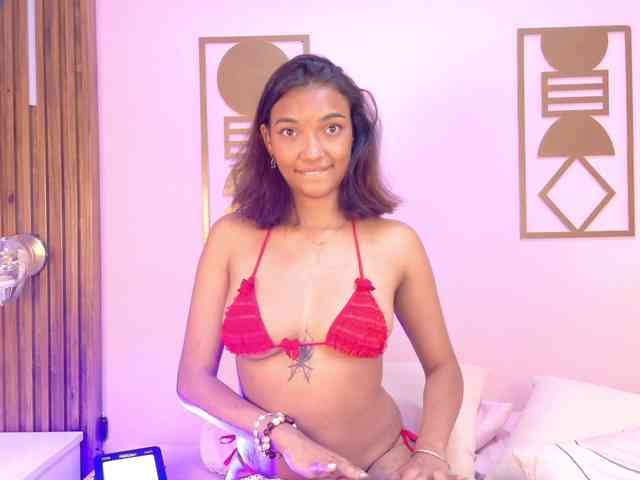 Miia-Spencer webcam
