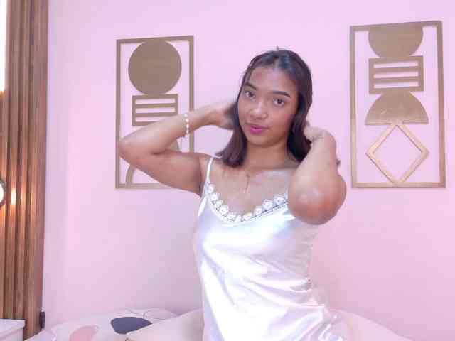Miia-Spencer webcam
