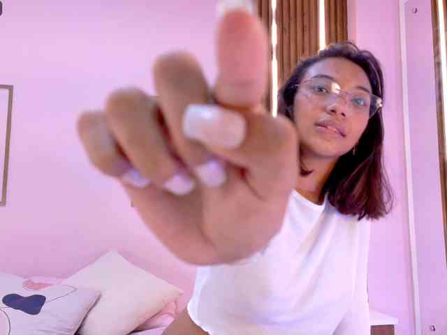 Miia-Spencer webcam