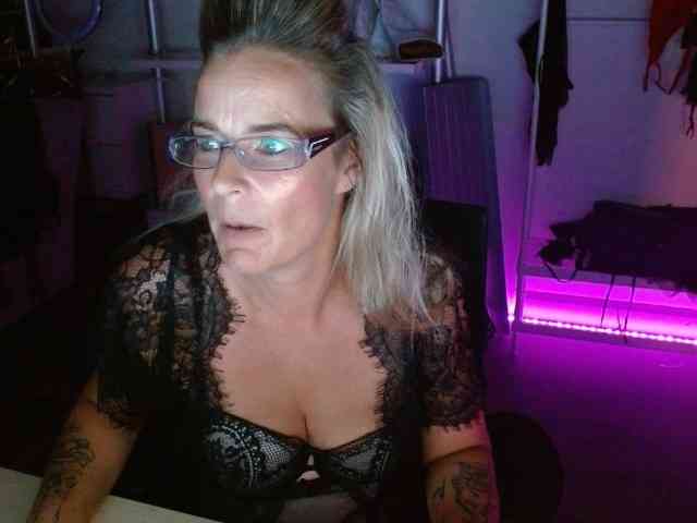 Ashley-Rose webcam