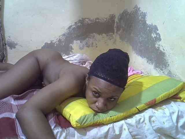 Ebonyass2 webcam