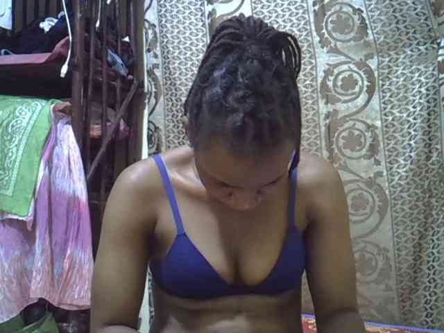 Ebonyass2 webcam
