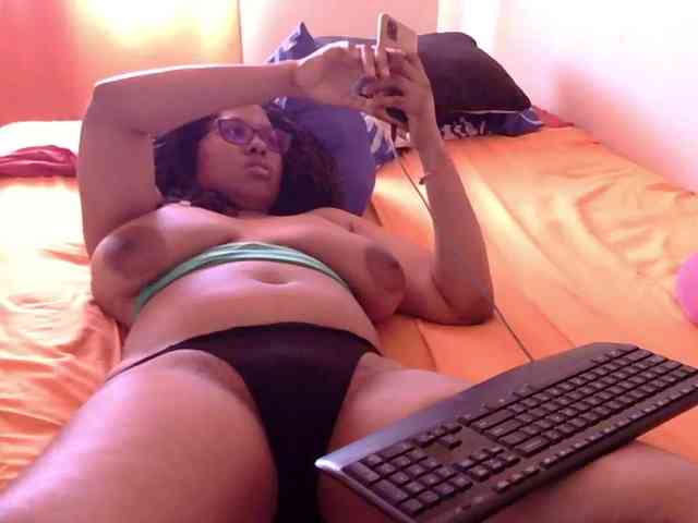 MystDarkk webcam