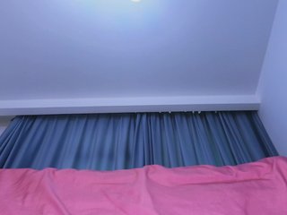 IlonaHolmes Porn Show