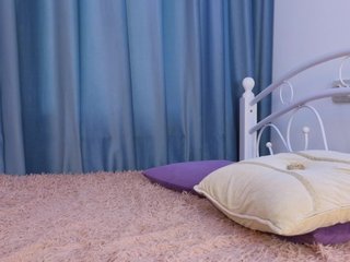 IlonaHolmes Porn Show