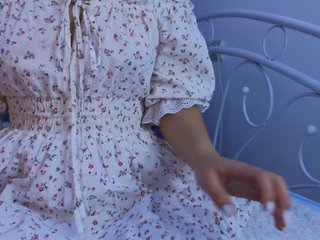 IlonaHolmes Porn Show