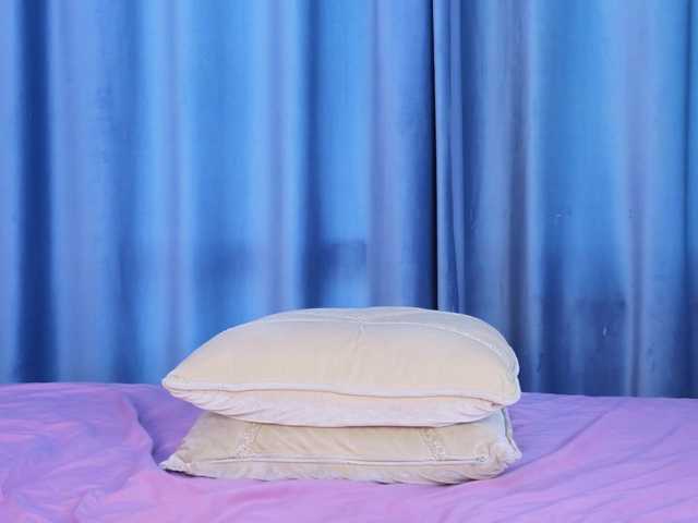 IlonaHolmes from BongaCams