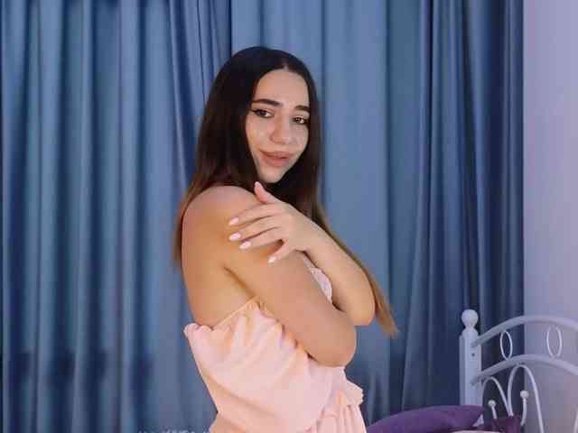 IlonaHolmes webcam