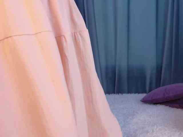 IlonaHolmes webcam