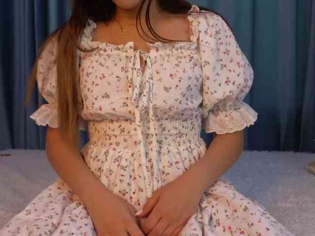 IlonaHolmes webcam