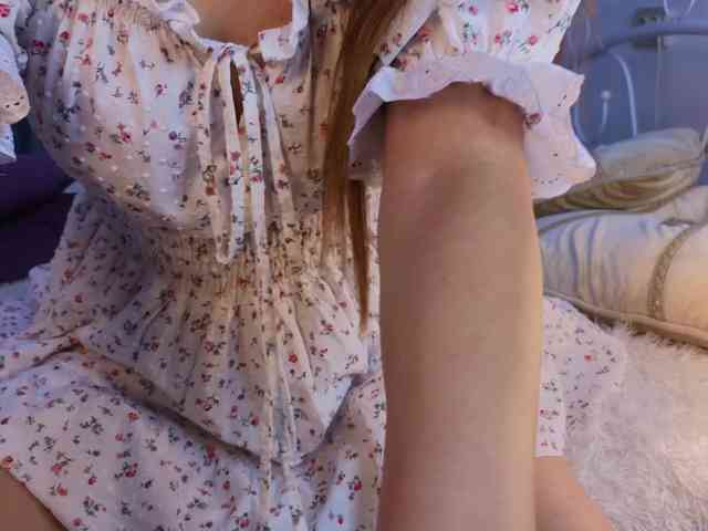 IlonaHolmes webcam