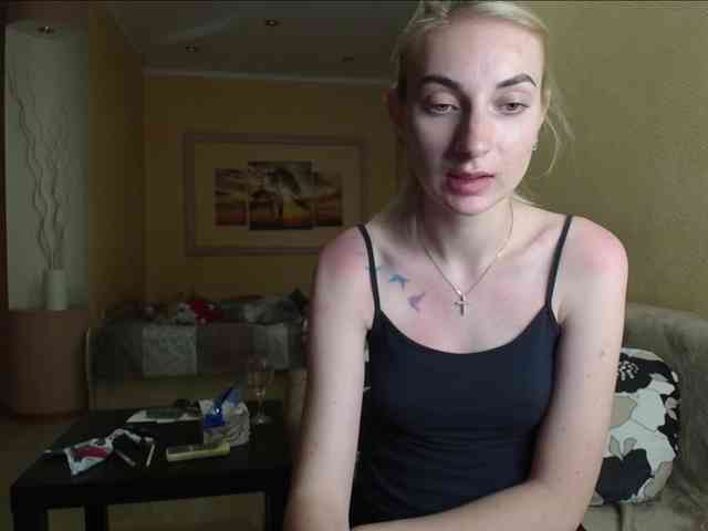 chat nude ANITIA