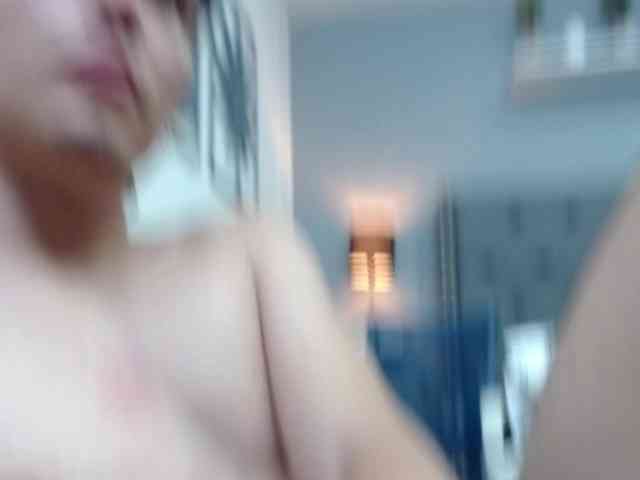 couplemysterious2 webcam