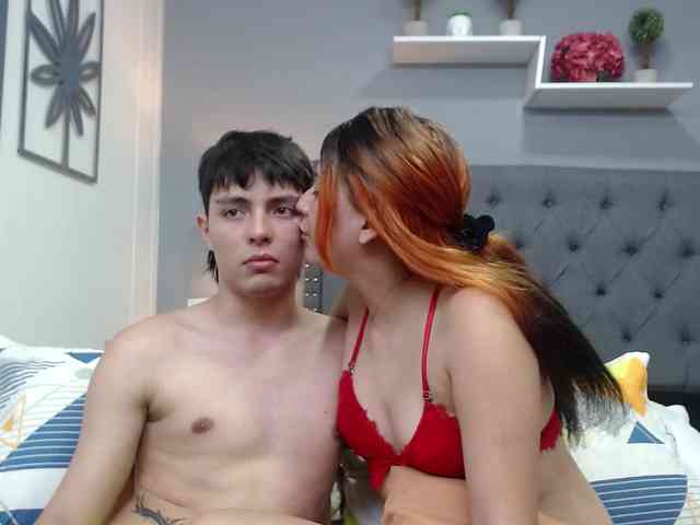 couplemysterious2 webcam