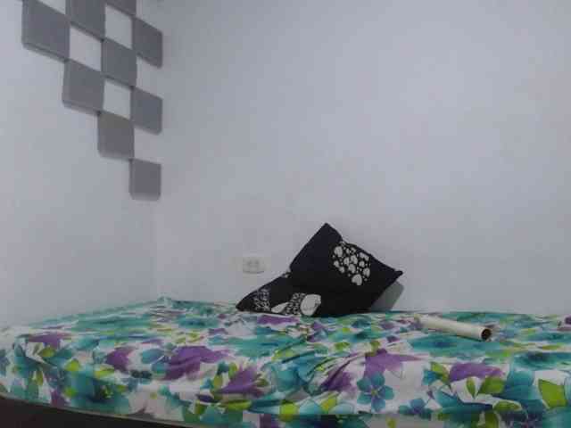 ouples-sofi-dante webcam
