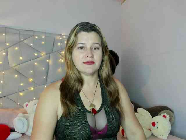 CharlotteClose webcam
