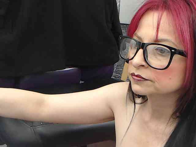 angierot20251 webcam