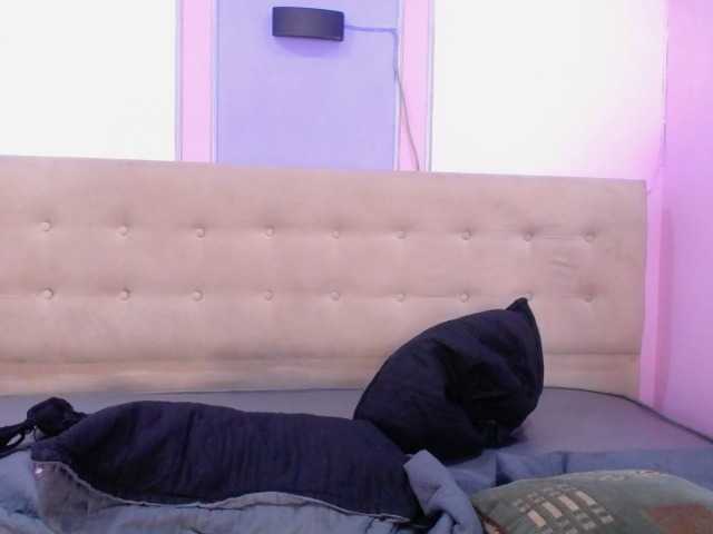 CryastalLovely from BongaCams