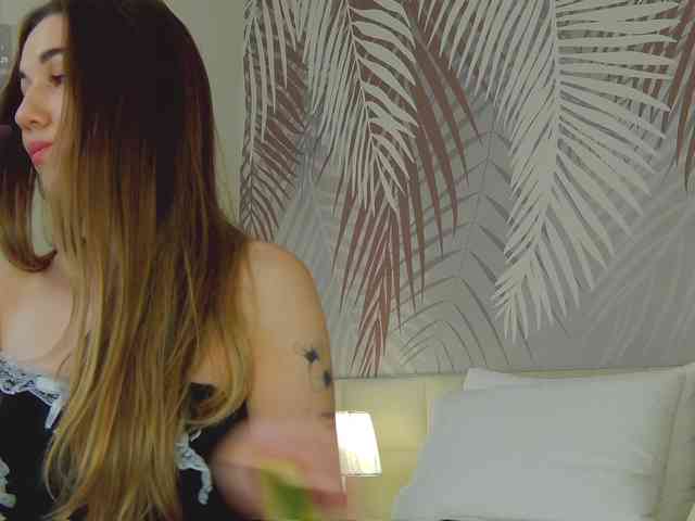 LizaLove webcam