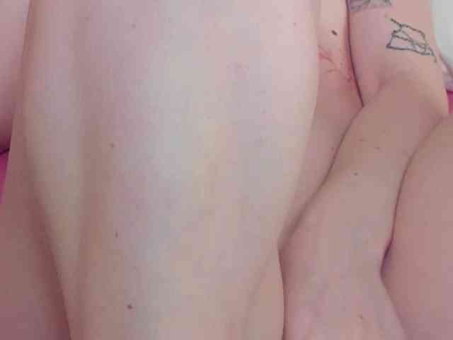 LizaLove webcam