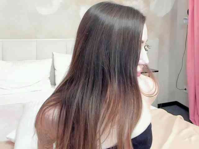 LizaLove webcam