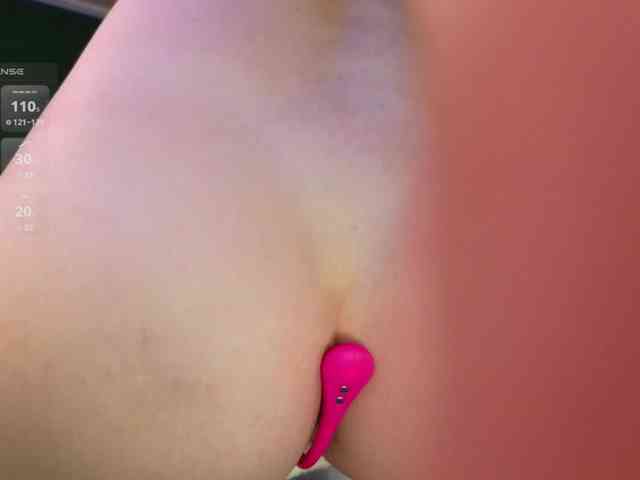 LizaLove webcam