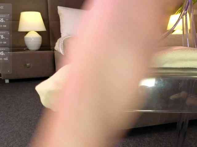 LizaLove webcam