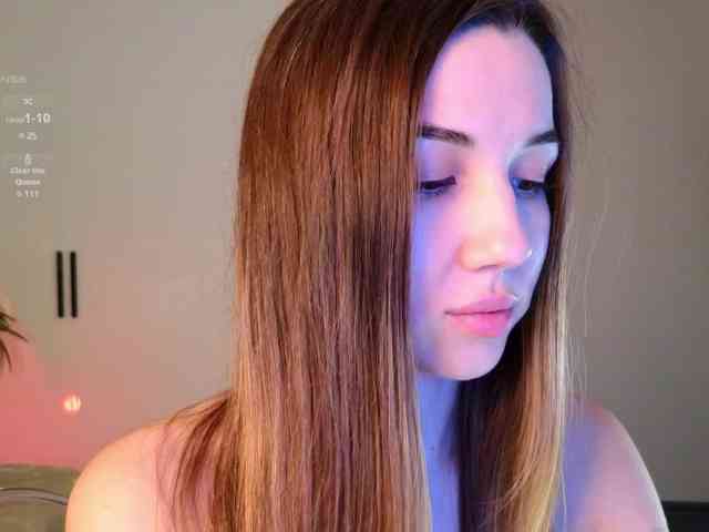 LizaLove webcam