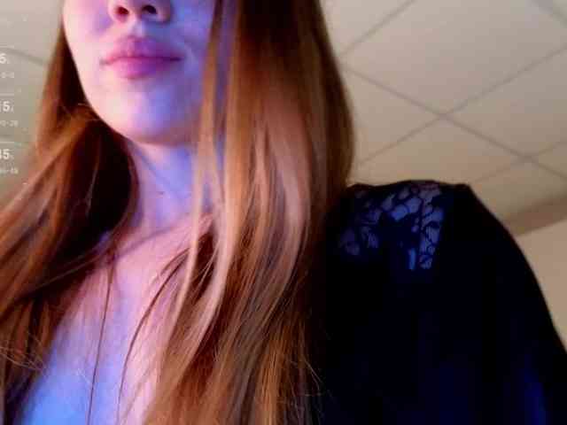 LizaLove webcam