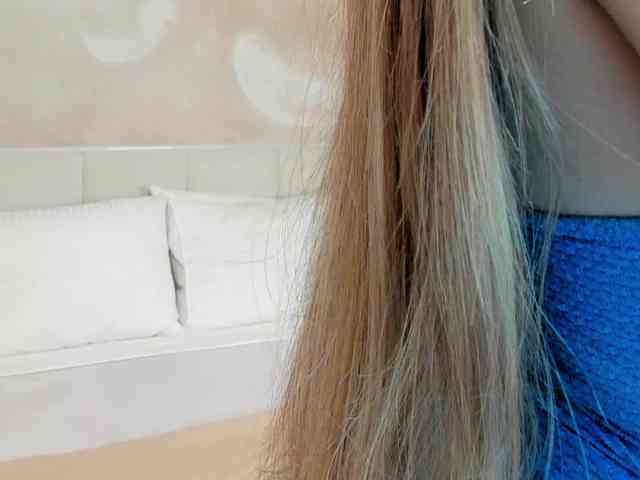 LizaLove webcam