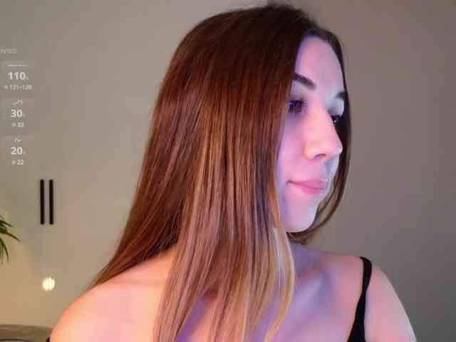LizaLove webcam
